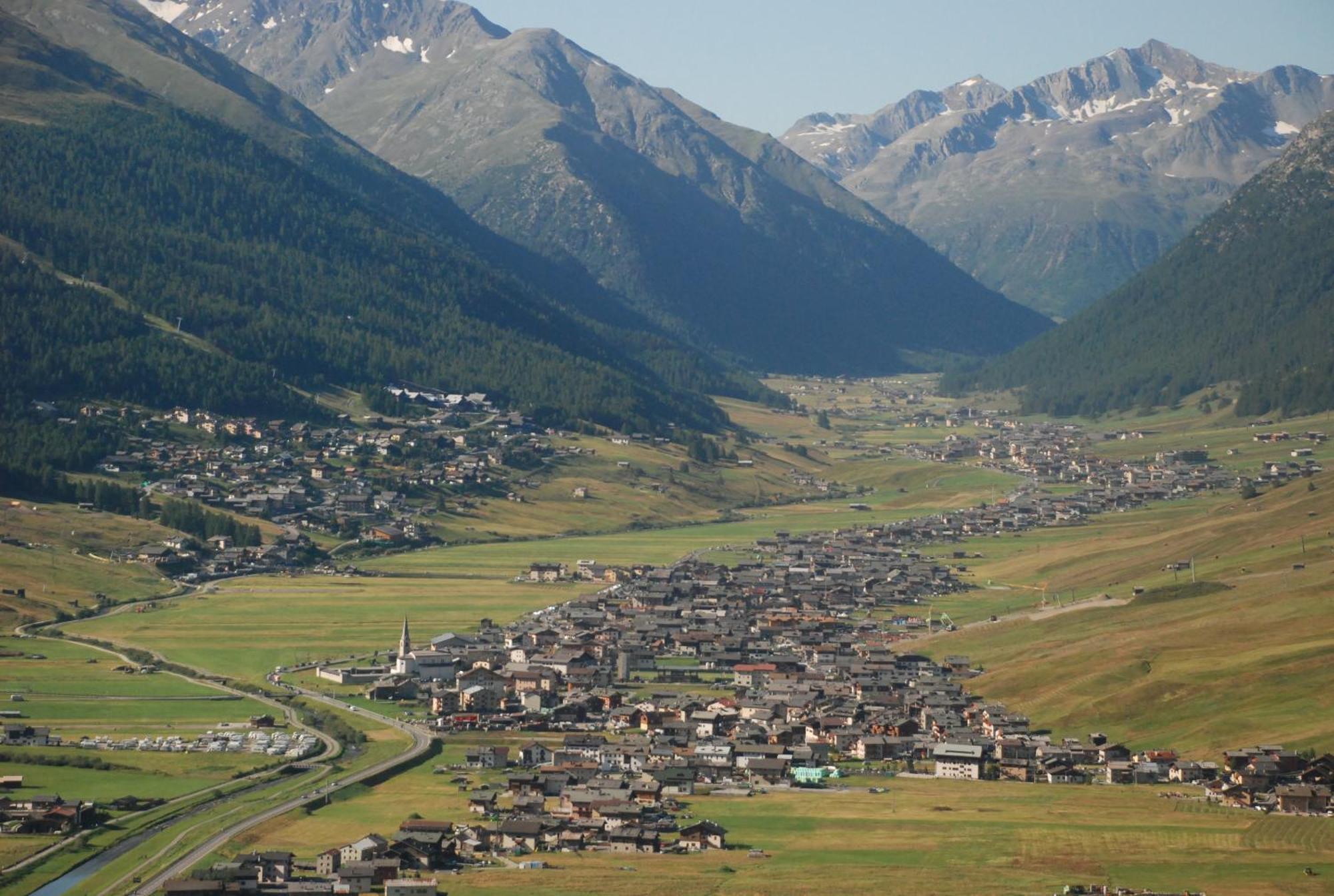Baita La Cometa Livigno Exterior photo