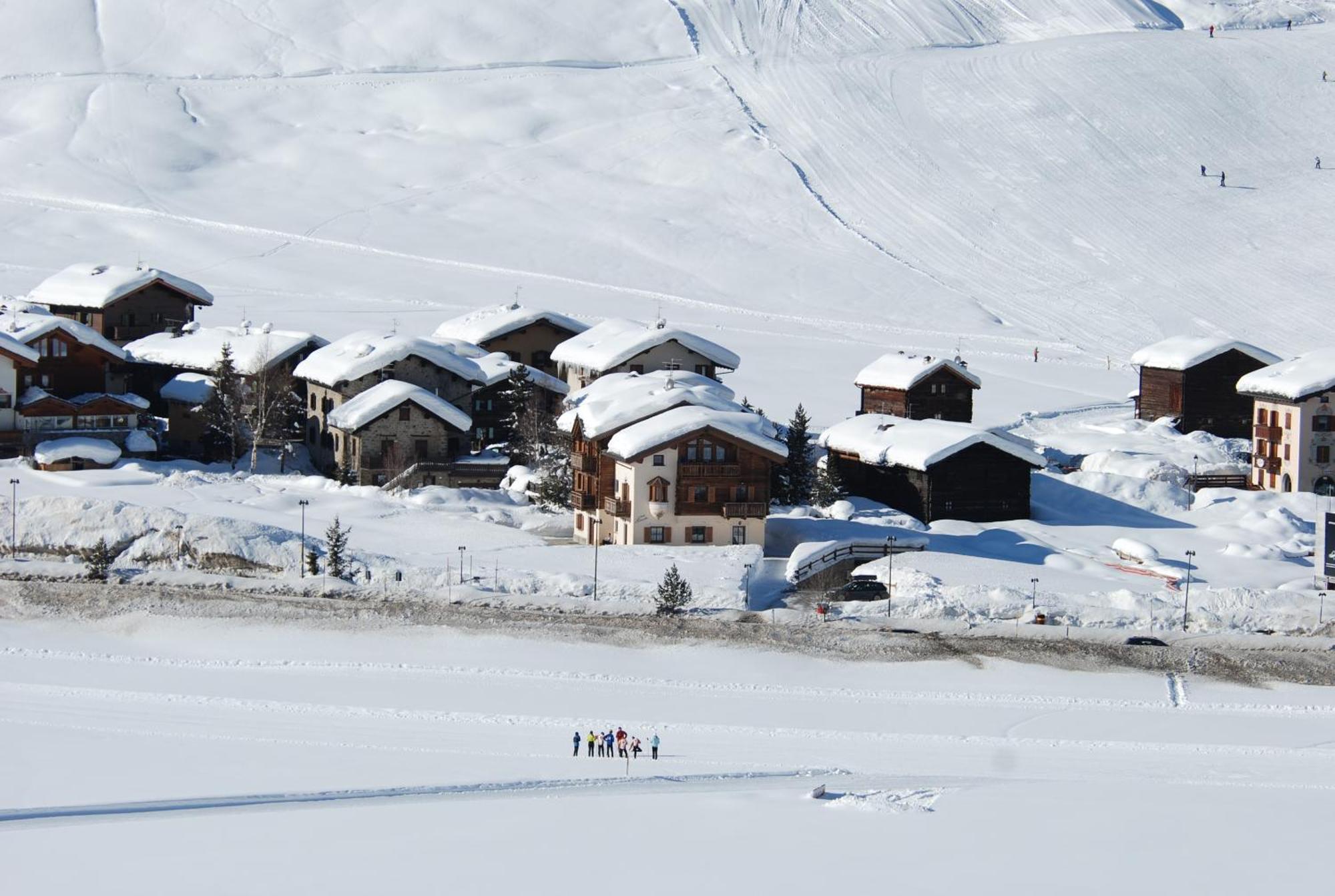 Baita La Cometa Livigno Exterior photo